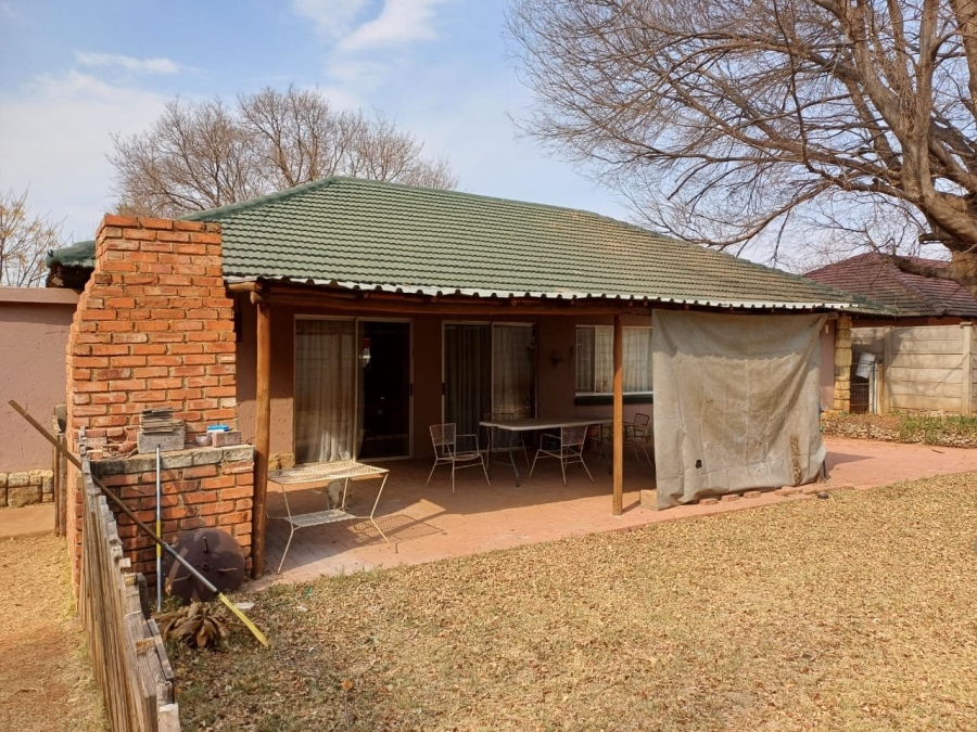 3 Bedroom Property for Sale in Stilfontein Ext 2 North West